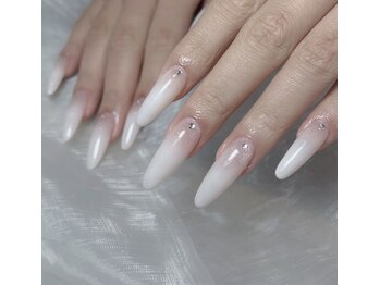 Nail Raviel 浦安店/