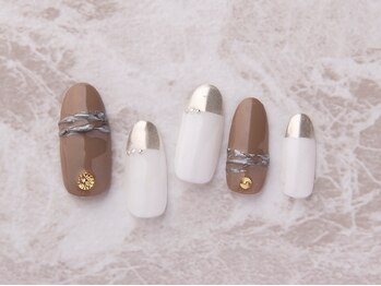 リーナ(LiNA Beauty Garden)/ミラーネイル