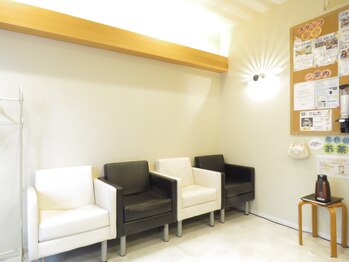 大島はり灸院/待合室