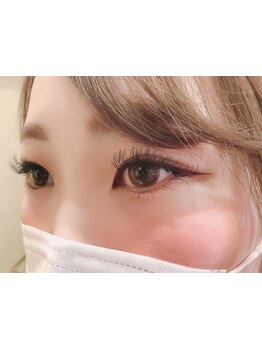 ナチュラル上品な目元にしたい