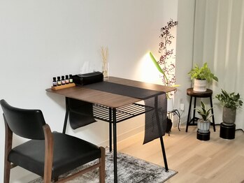 アロマリンパマッサージ アンド オーガニックフェイシャル フランジパニ/広々空間でリラックス2