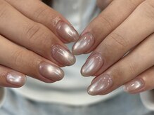 ミーコ(miico)の雰囲気（キラキラうるうるマグネット沢山ご用意してます！）