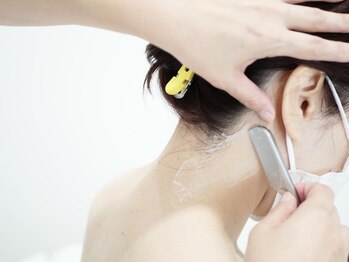 レディースシェービングサロン アール(R)/襟足・うなじシェービング