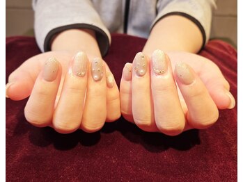 ループスネイルスペース 日吉店(Loops Nail Space)/肌なじみカラーと冬デザイン