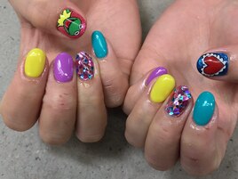 カラフル！キャラネイル