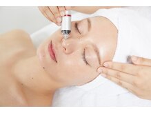 花銀クラブ(花銀Club)/ハイドラフェイシャルで毛穴洗浄