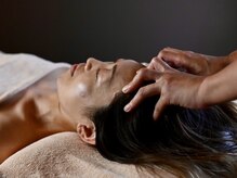 アンジュリーク(Ange'ique)/コースの最終はヘッドマッサージ