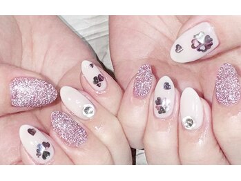 アリイネイルズ(ALII Nails)/ハートフラッシュネイル
