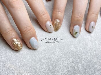 アイヴィー(IVY)/デザイン-うねうね