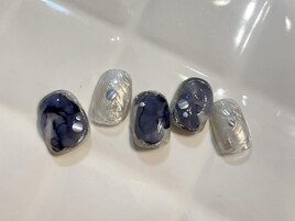 ブルーインクニュアンスネイル