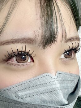 レア(Le'a)の写真/【お悩みに合わせて】悩みに特化したサロンで解決のお手伝いをさせて頂きます♪眉毛/パーマ/LEDエクステ/