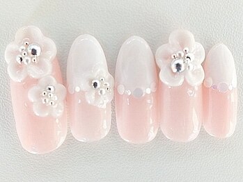 ネイリックス アヴェニール(NAILX avenir)/3Dフラワー逆フレンチネイル