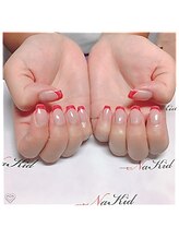 ネイキッド (NaKid)/オーロラで赤フレンチ☆