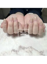 エリー(ellie)/ベージュグラデーションネイル