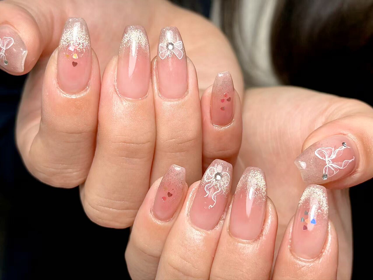 2026年冬トレンド】ハートのネイルデザイン集｜人気順｜9ページ目