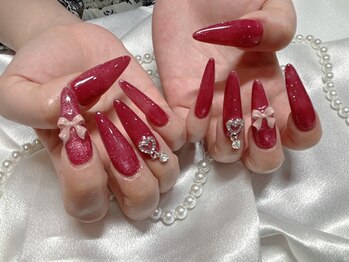 Private Salon YUNIA【ユニア】【2/11 NEW OPEN(予定)】の写真/【こだわり派へ】360度美しい指先を叶えるフォルム作りが自慢◇流行のニュアンスからゴテゴテ系まで◎