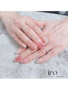 イロ(iro)/ピンク・ニュアンスネイル