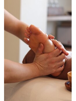 アンバー(Amber)/足裏は第二の心臓