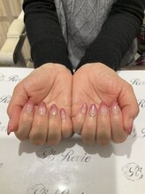 レビー(Revie)/グラデーション