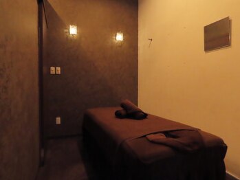 リスブラン(Lis Blanc)/施術室の様子はこちら