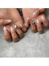 モレリア(morelia)/キラキラネイル