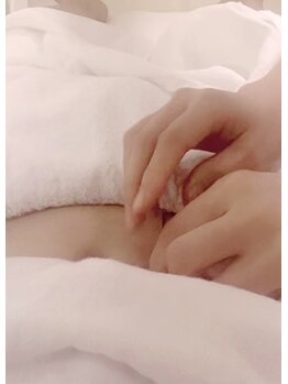 美巡究 南麻布/【腹診】望聞問切／切診のひとつ