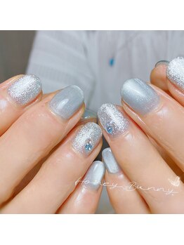 ハニーバニー(HoneyBunny)/涼しげなマグネットネイル