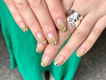 ア―ジュポシェフリル 天神西通り店(age poche Frill)/ガラスフレンチ