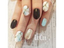 ルシア(LuCia)