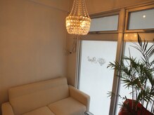 アネル 豊見城(anel)/清潔感漂う待合室♪