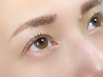 パラジェル登録サロン バランス シンプルネイル&アイラッシュ 新田東店(balance)/ラッシュリフト+美眉