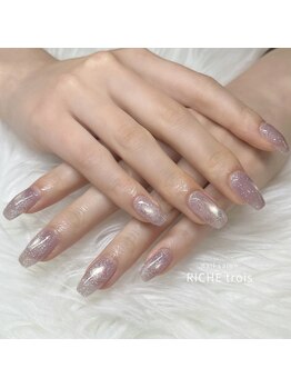 リッシュ トロワ(RICHE trois)/パープルマグのハートネイル♪