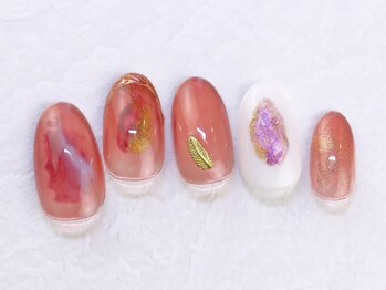 イリス(IRIS)/定額制ネイルで華やかに♪ H