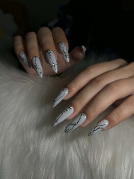 ルミナネイル(LUMINA NAILS)/
