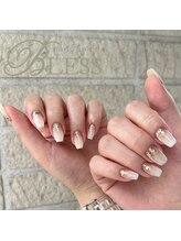 ブレス(BLESS)/ラメ埋め込みグラデーション