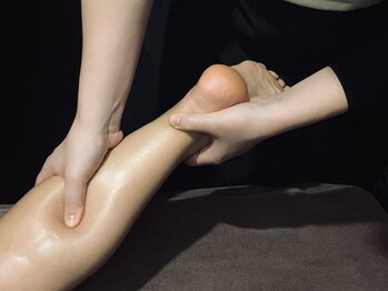 リラクゼーションサロン ボラ 中目黒店(BORA)の写真/むくみや慢性的な疲れをスッキリ解消◎【ボディケア40分+ふくらはぎ20分5400円】［中目黒］
