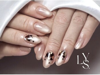 リス ネイルアンドビューティー(LYS)/ハートネイル