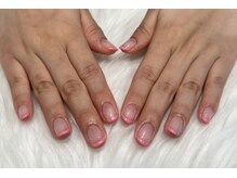 リンダ(Linda)/フレンチネイル