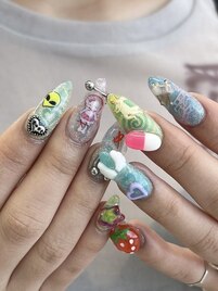個性派ネイル