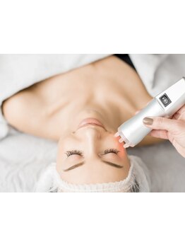 ホウレイ線・たるみ改善！予防ケア