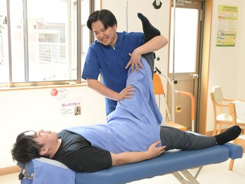 おざき鍼灸接骨院/足腰の施術