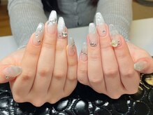 サロン アグランシュ(salon A.glansh)