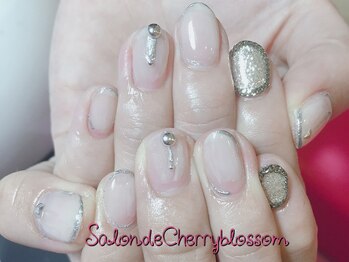 サロンドチェリーブロッサム(Salon de Cherryblossom)/90分アートし放題8100円