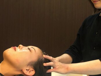 ビューティーアミューズメント 山鼻店(BEAUTY AMUSEMENT)の写真/【当店人気No1★頭骨フィットスパ25分¥3300】ヘッドスパを超える極上のスッキリ感！疲れ解消、小顔効果◎