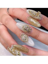 シュシュ(Chou chou)/派手可愛いゴテゴテネイル