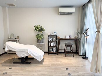 ニコリー(nicoly)/【Nicoly】フェイシャルルーム