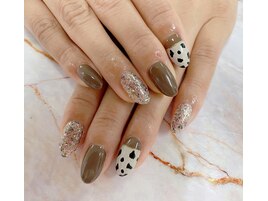 【甲田】アニマル柄ネイル