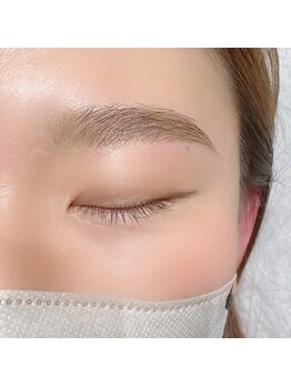 エニフ(Enif)/アイブロウデザイン