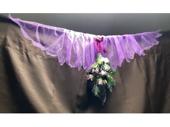 ブレッシングス(BLESSINGS)/カーテンのところも