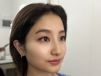 ルーム(room)の写真/《人気☆美眉スタイリング》すっぴんでも大人可愛い眉♪フェイスワックスとのお得コースで艶肌もGET!